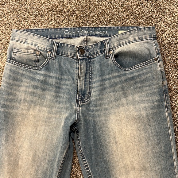 Men’s Calvin Klein slim straight jeans. Size 34X30 - Picture 3 of 9